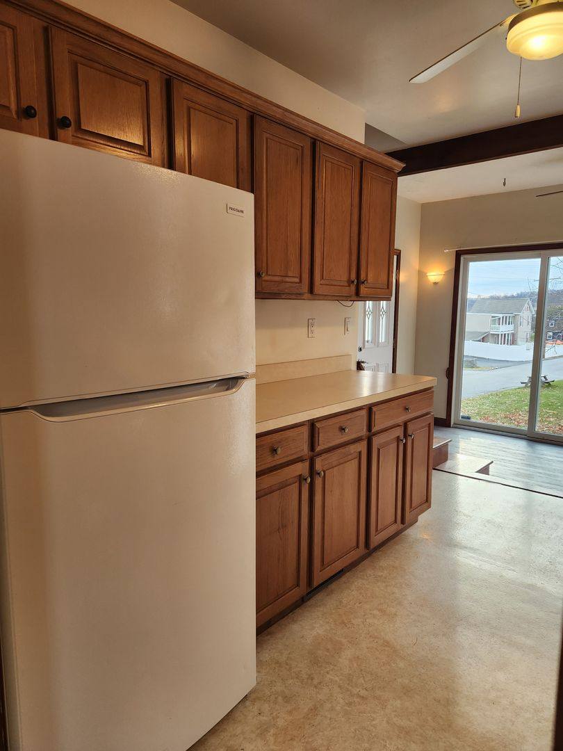 House for rent at 120 Cooper St, Manchester, PA 17345