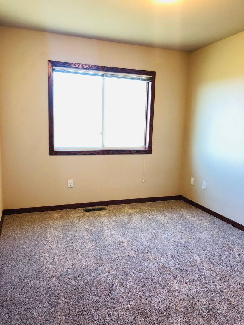 House for rent at 3133 8th St NE, Minot, ND 58703