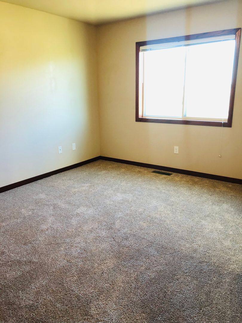 House for rent at 3133 8th St NE, Minot, ND 58703