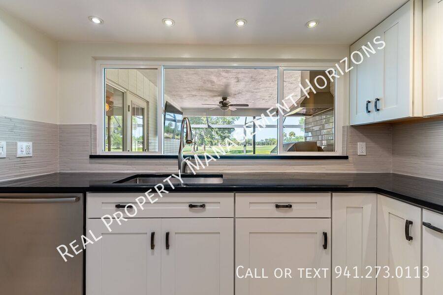 House for rent at 5217 Canterbury Dr, Sarasota, FL 34243
