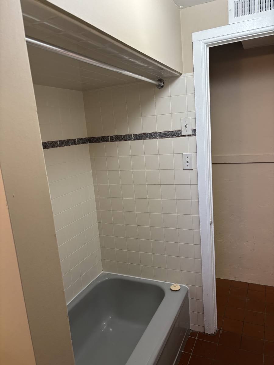 Apartment for rent at 725 N Corona St #6, Denver, CO 80218