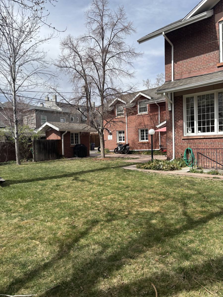 Apartment for rent at 725 N Corona St #6, Denver, CO 80218