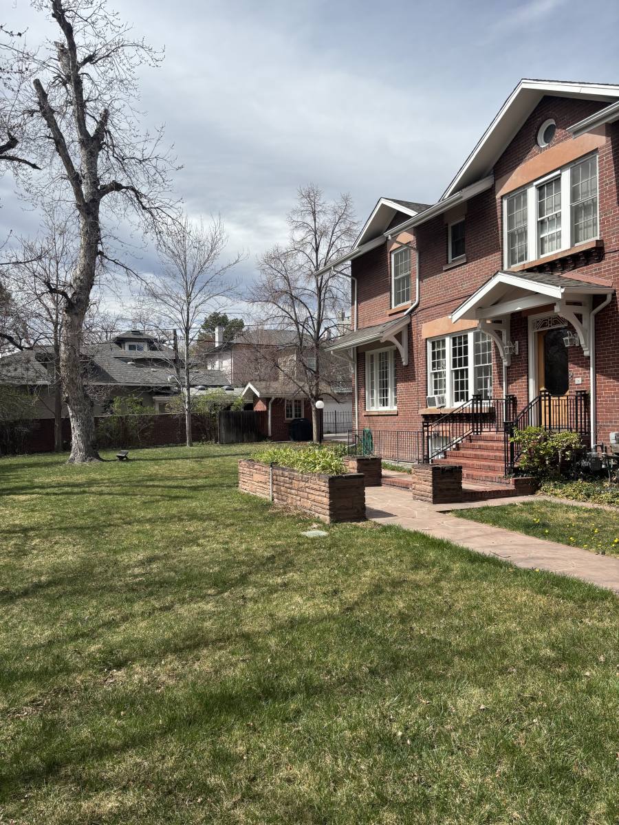 Apartment for rent at 725 N Corona St #6, Denver, CO 80218