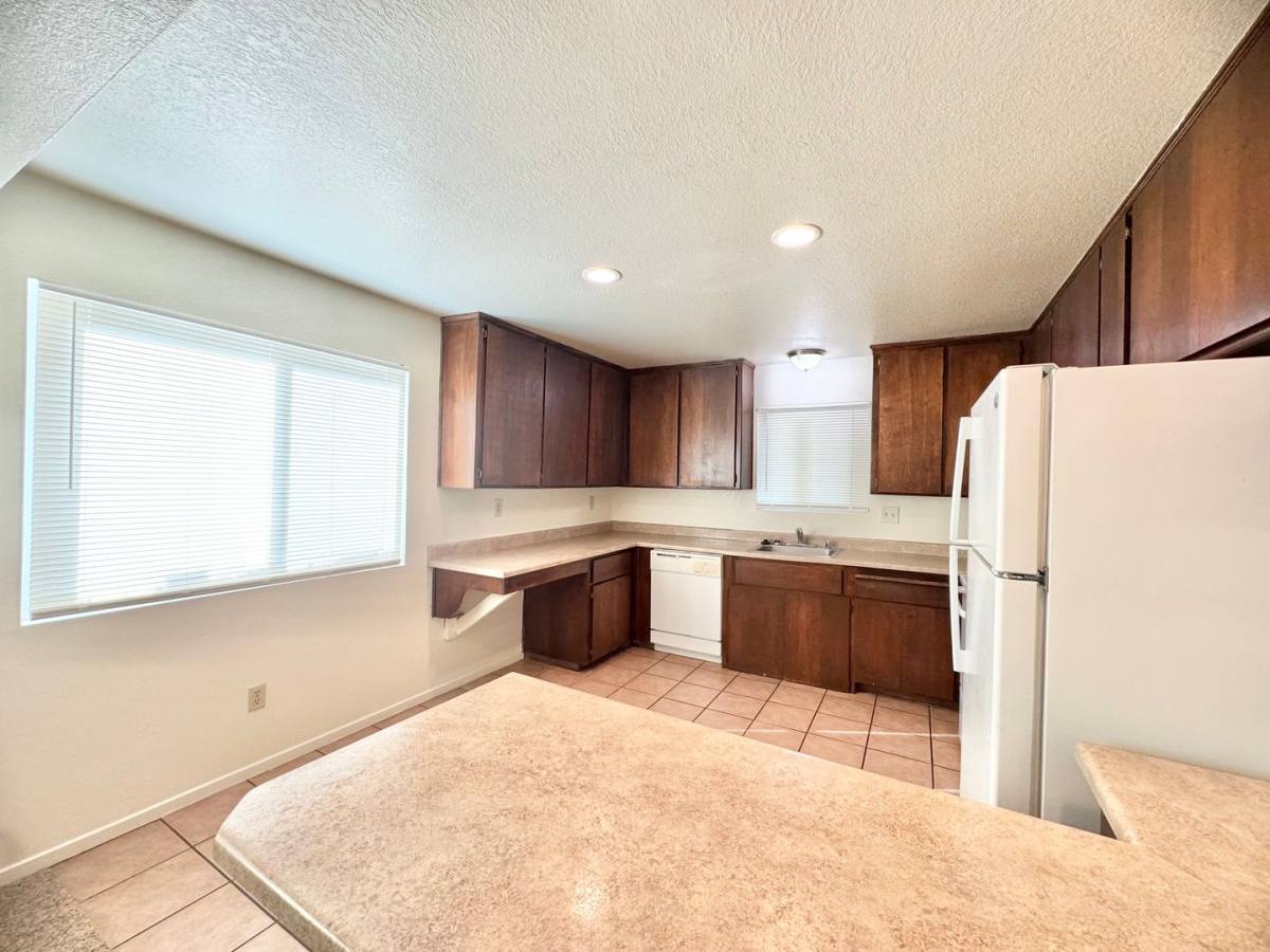 Apartment for rent at 1125 W Sacramento Ave, Chico, CA 95926