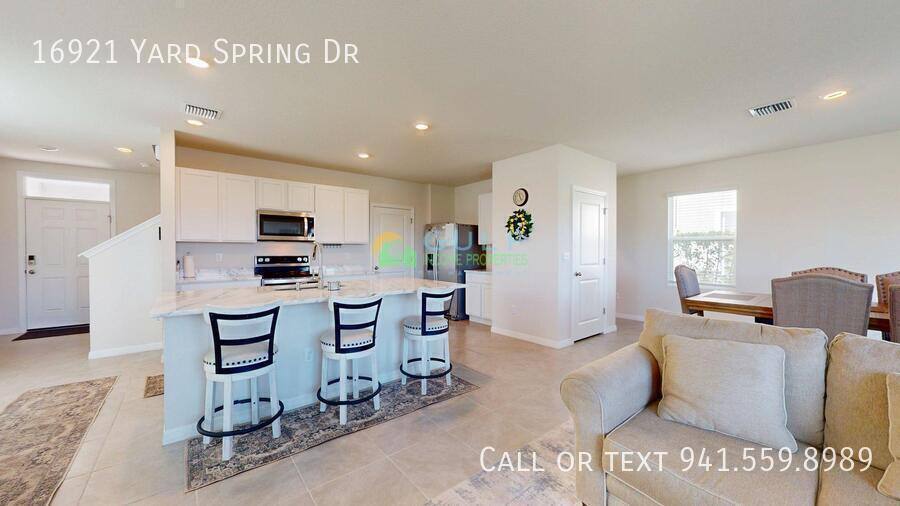 House for rent at 16921 Yard Spring Dr, Bradenton, FL 34211