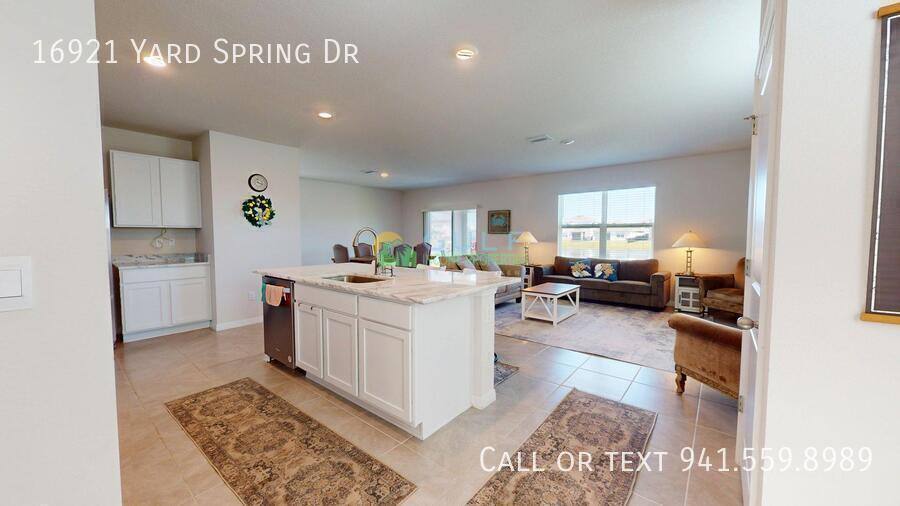 House for rent at 16921 Yard Spring Dr, Bradenton, FL 34211