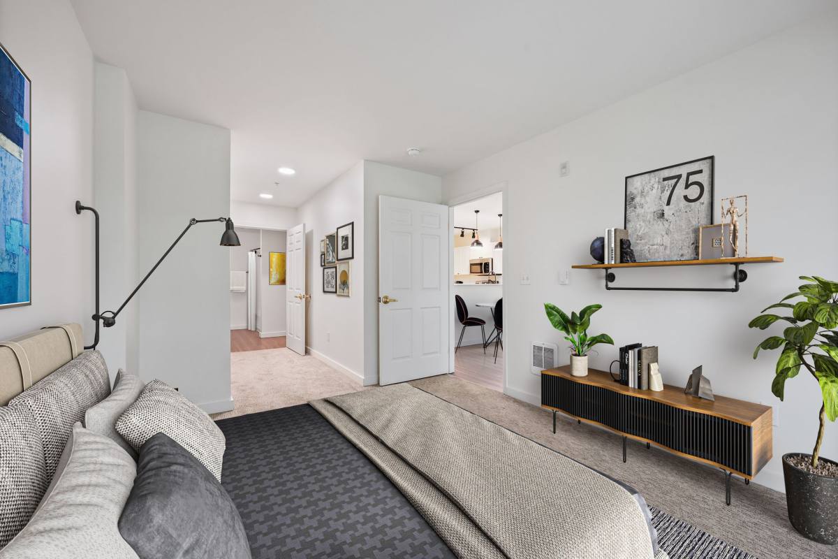 Apartment for rent at 1200 Mercer St, Seattle, WA 98109