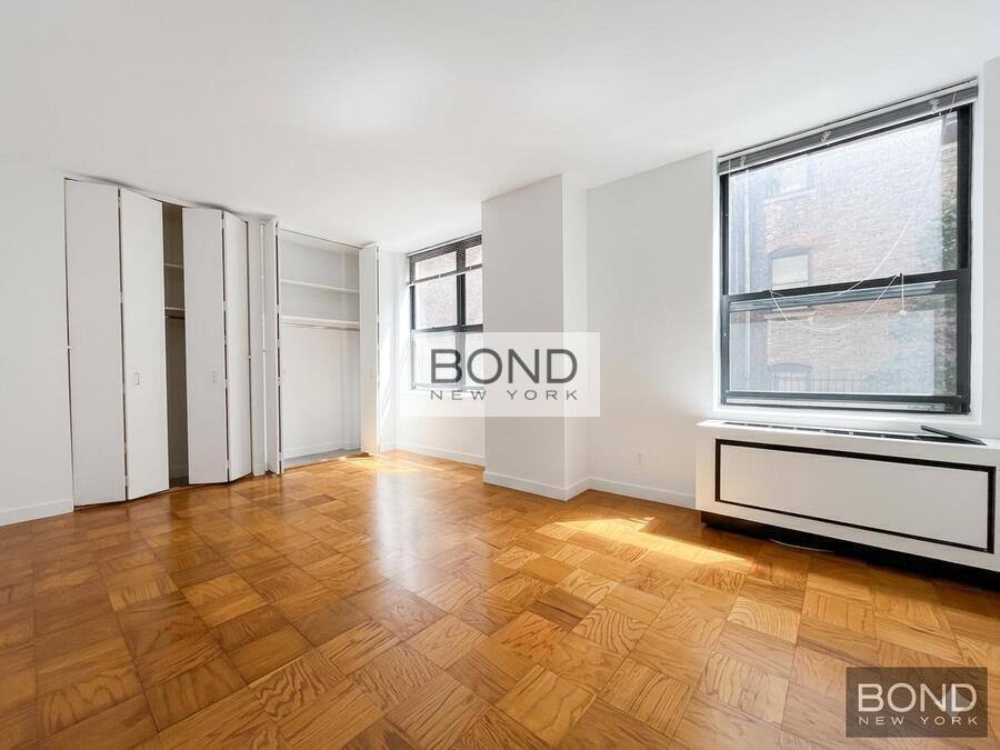 Apartment for rent at 247 W 87th St E, New York, NY 10024