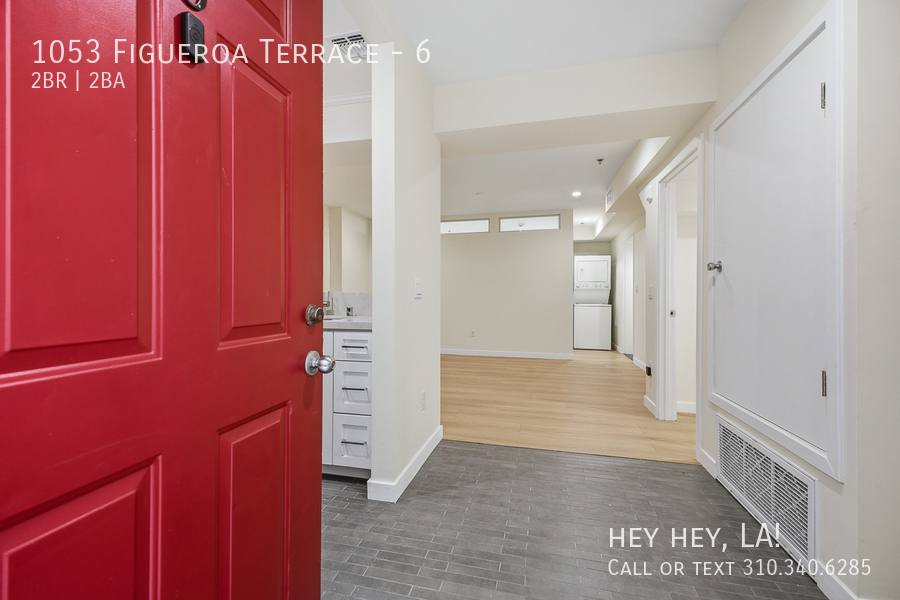 Apartment for rent at 1053 Figueroa Terrace #6, Los Angeles, CA 90012