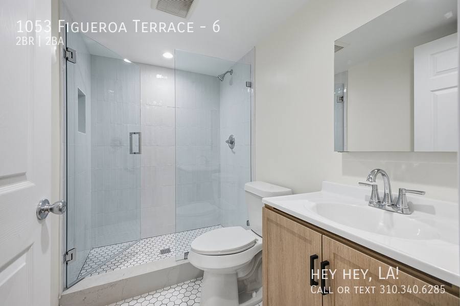 Apartment for rent at 1053 Figueroa Terrace #6, Los Angeles, CA 90012