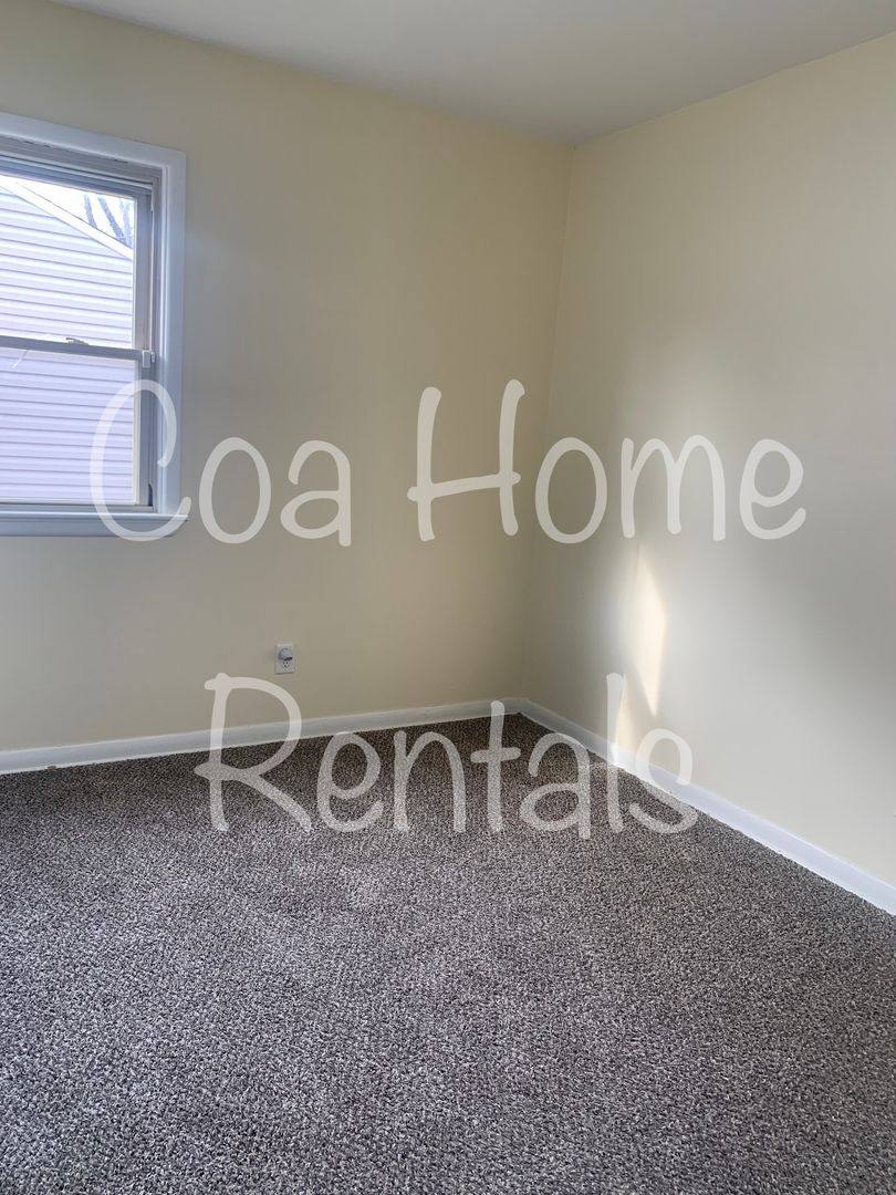 House for rent at 1028 N Westview, Derby, KS 67037