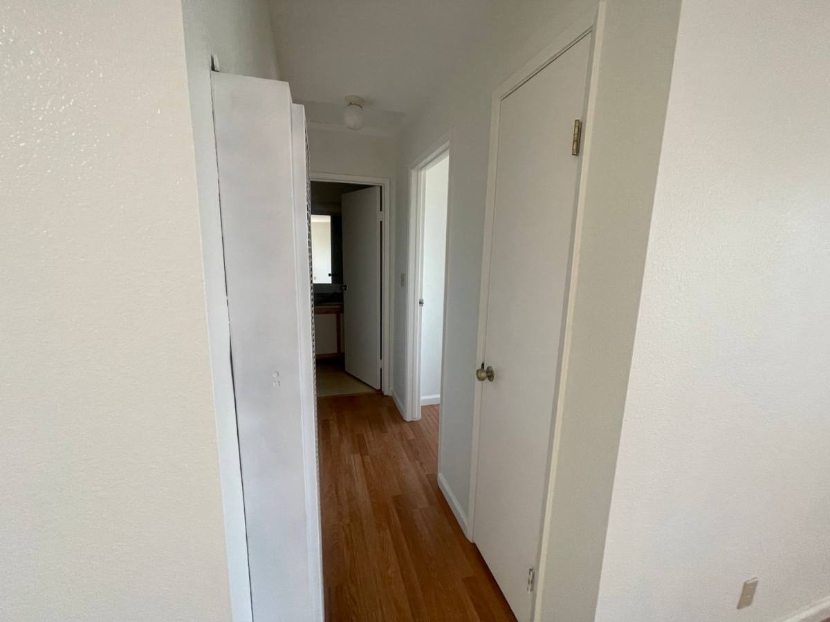 Apartment for rent at 921 Fletcher Lane, Hayward, CA 94544