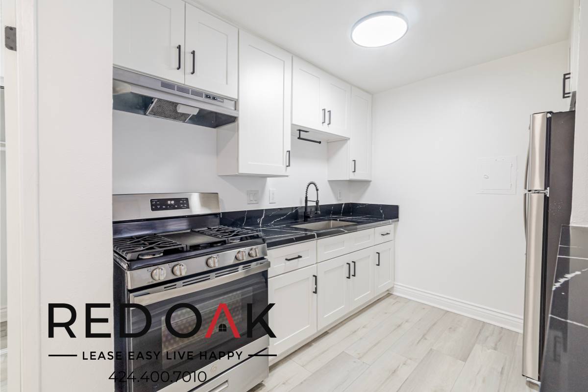Condo for rent at 6555 La Mirada Ave #18, Los Angeles, CA 90038