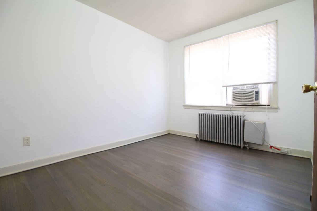 Apartment for rent at 1934 Waverly St, Philadelphia, PA 19146