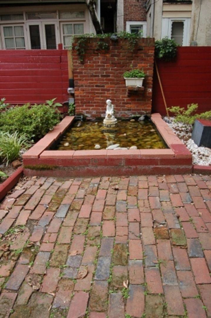 Apartment for rent at 1934 Waverly St, Philadelphia, PA 19146