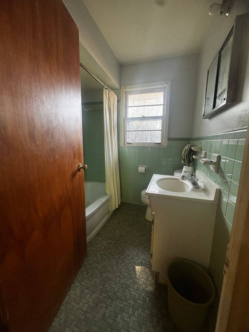 House for rent at 186 E Salem Rd, Montgomery, AL 36109