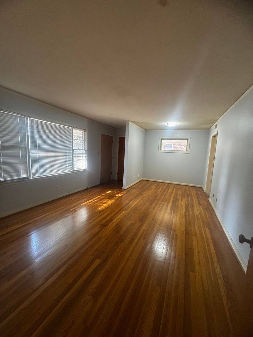 House for rent at 186 E Salem Rd, Montgomery, AL 36109
