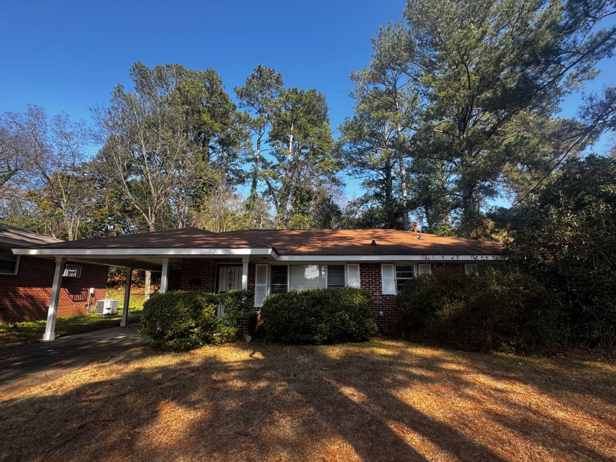 House for rent at 186 E Salem Rd, Montgomery, AL 36109