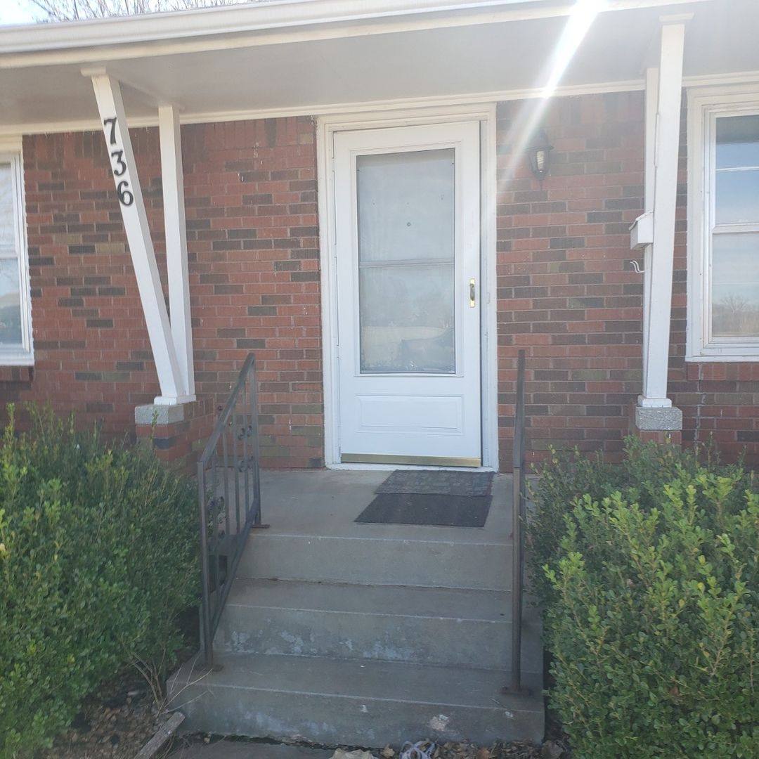 House for rent at 736 NE 26th St, Oklahoma City, OK 73105