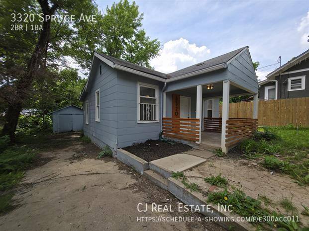 House for rent at 3320 Spruce Ave, Kansas City, MO 64128