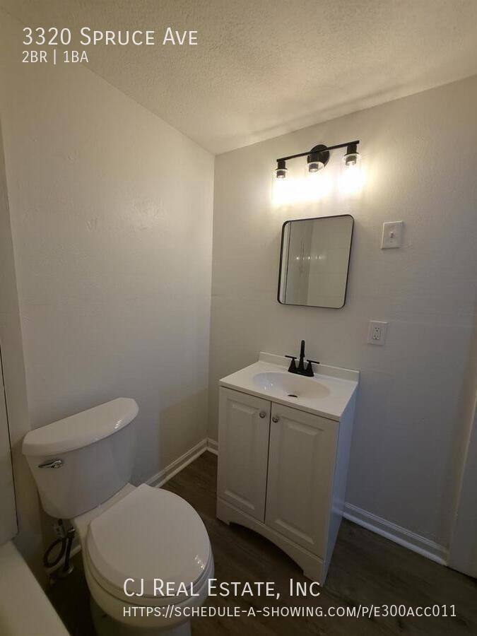 House for rent at 3320 Spruce Ave, Kansas City, MO 64128