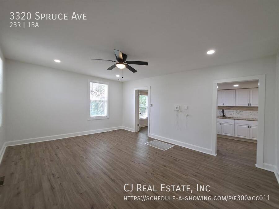 House for rent at 3320 Spruce Ave, Kansas City, MO 64128