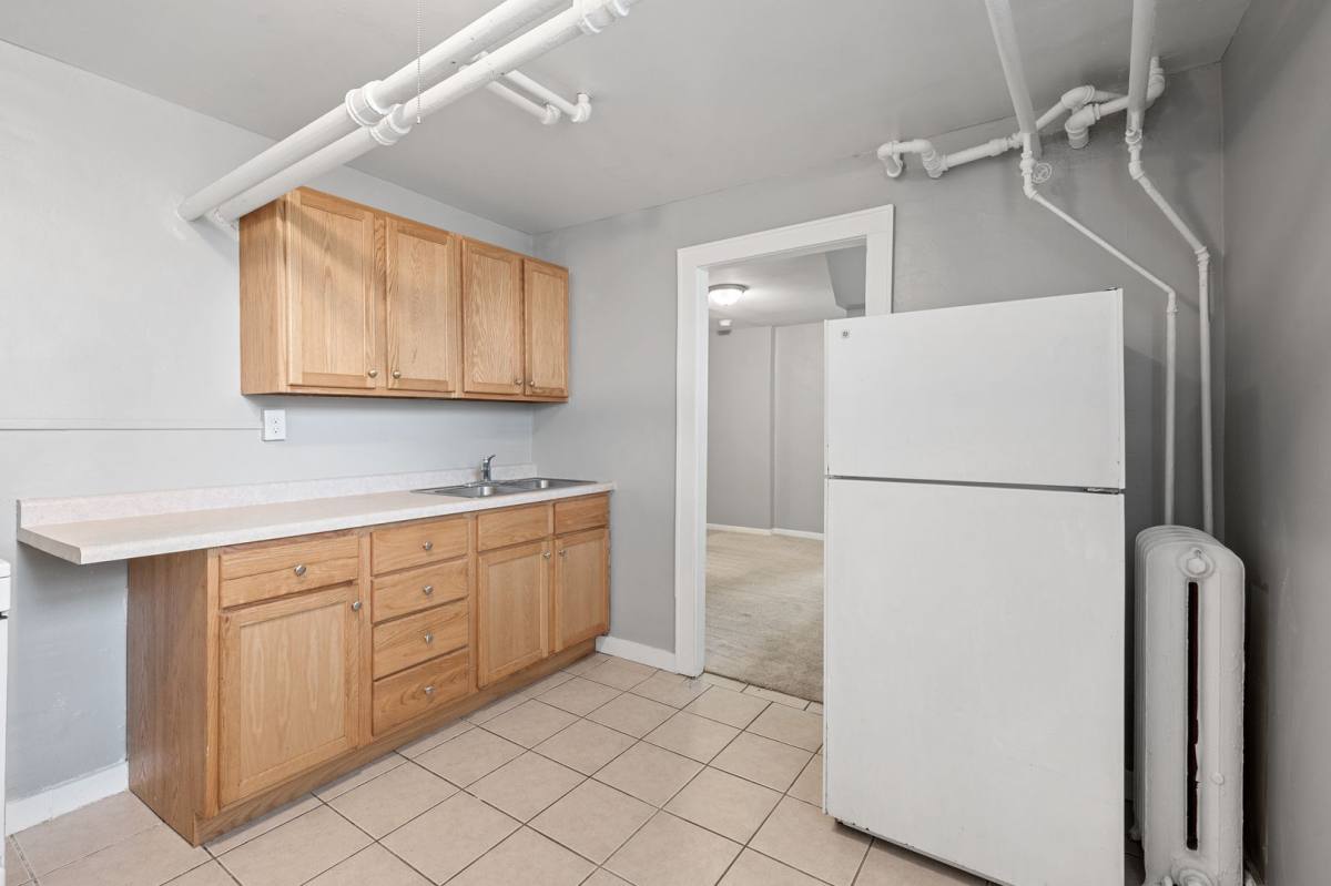Apartment for rent at 2735 Humboldt Ave S, Minneapolis, MN 55408