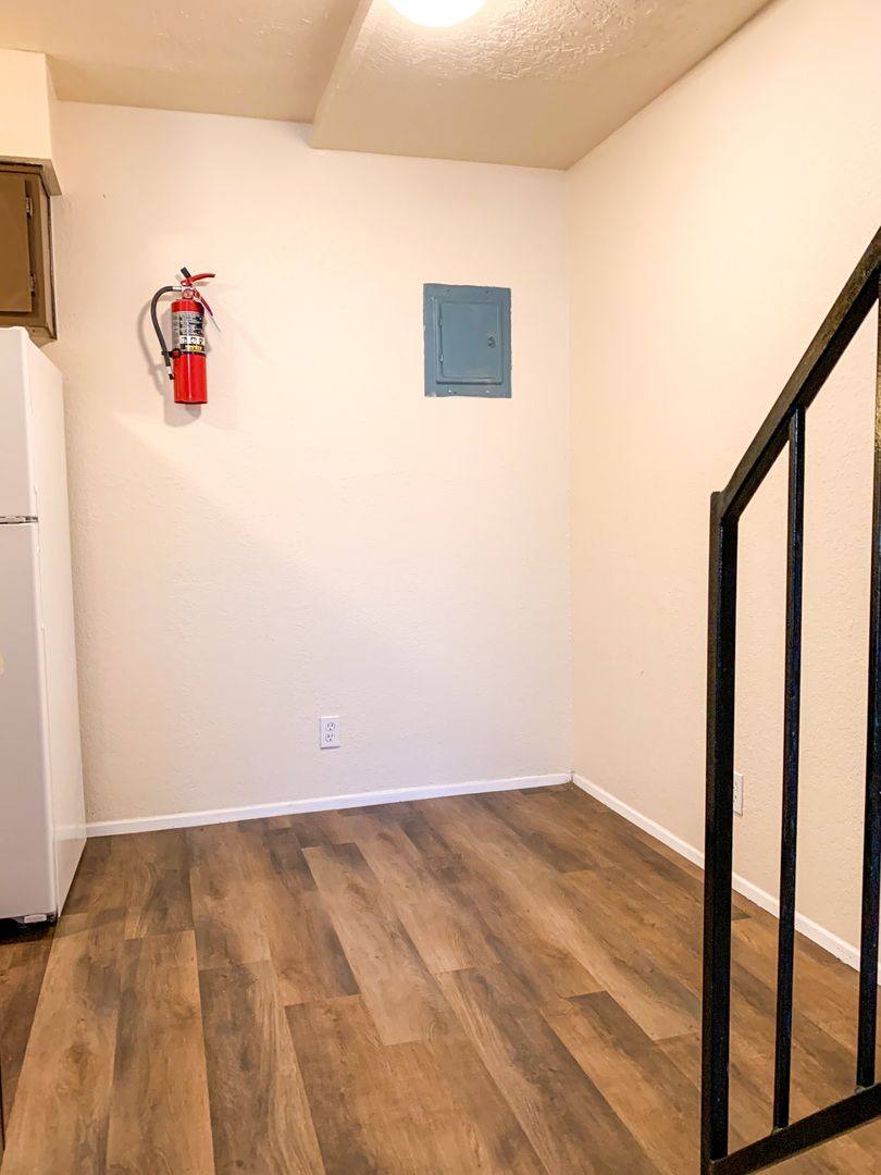 Apartment for rent at 509 Girard Blvd SE, Albuquerque, NM 87106
