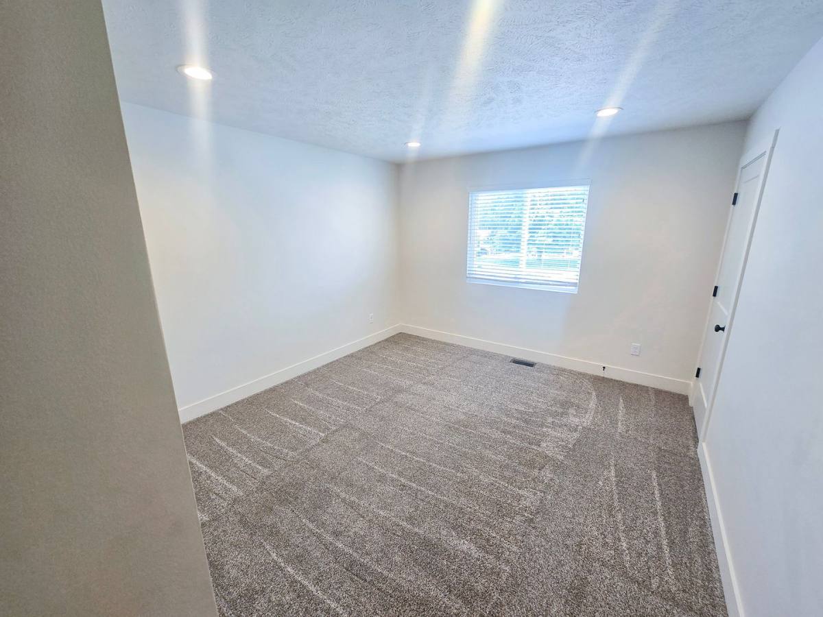 Townhouse for rent at 308 E 13th St, Wood River, NE 68883