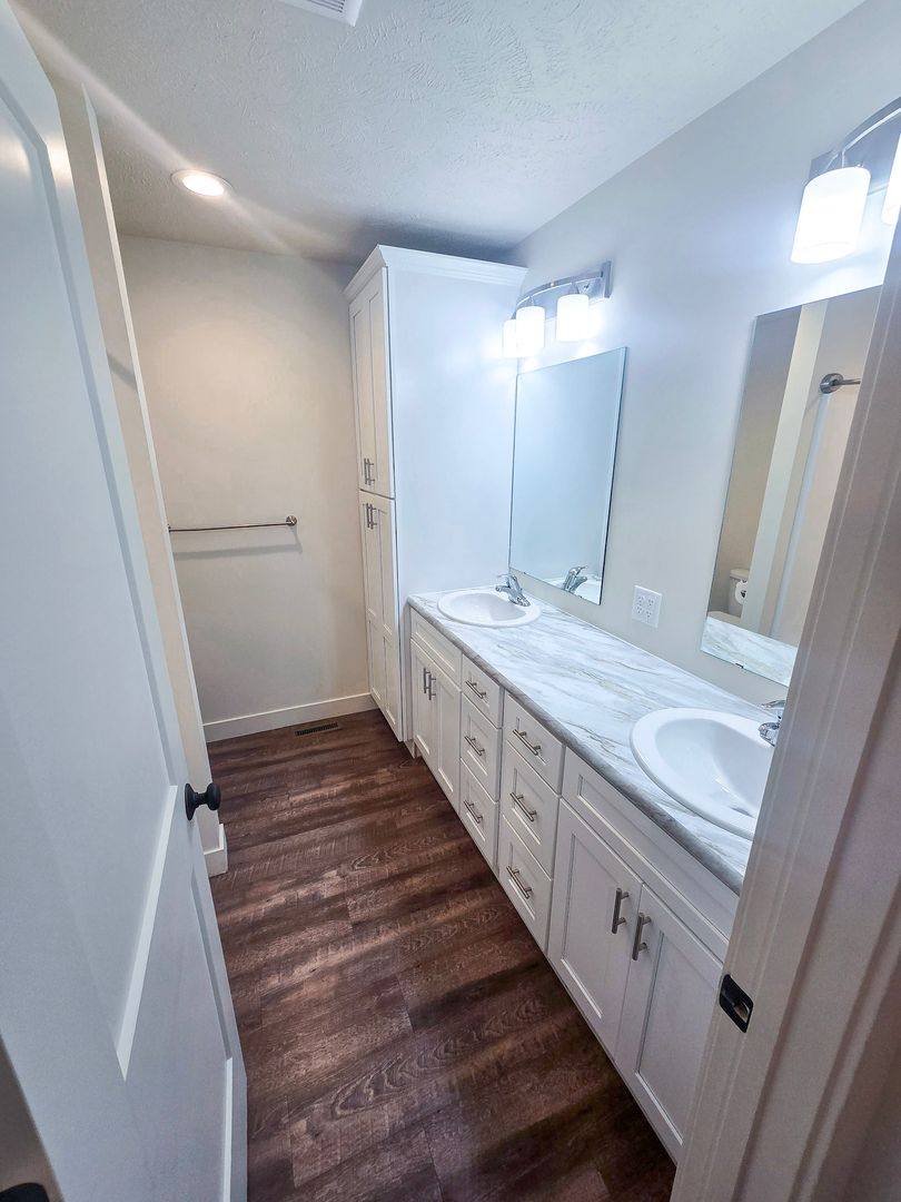 Townhouse for rent at 308 E 13th St, Wood River, NE 68883