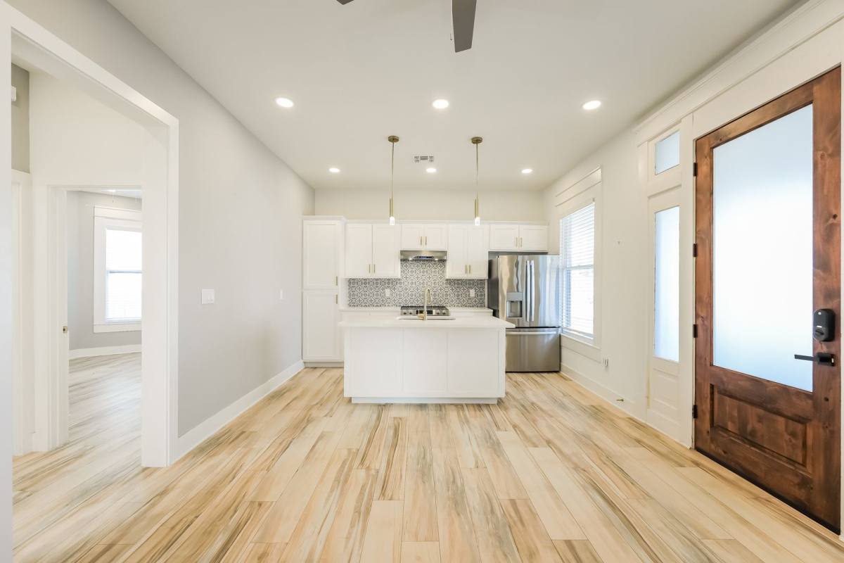 Apartment for rent at 120 E Magnolia, San Antonio, TX 78212