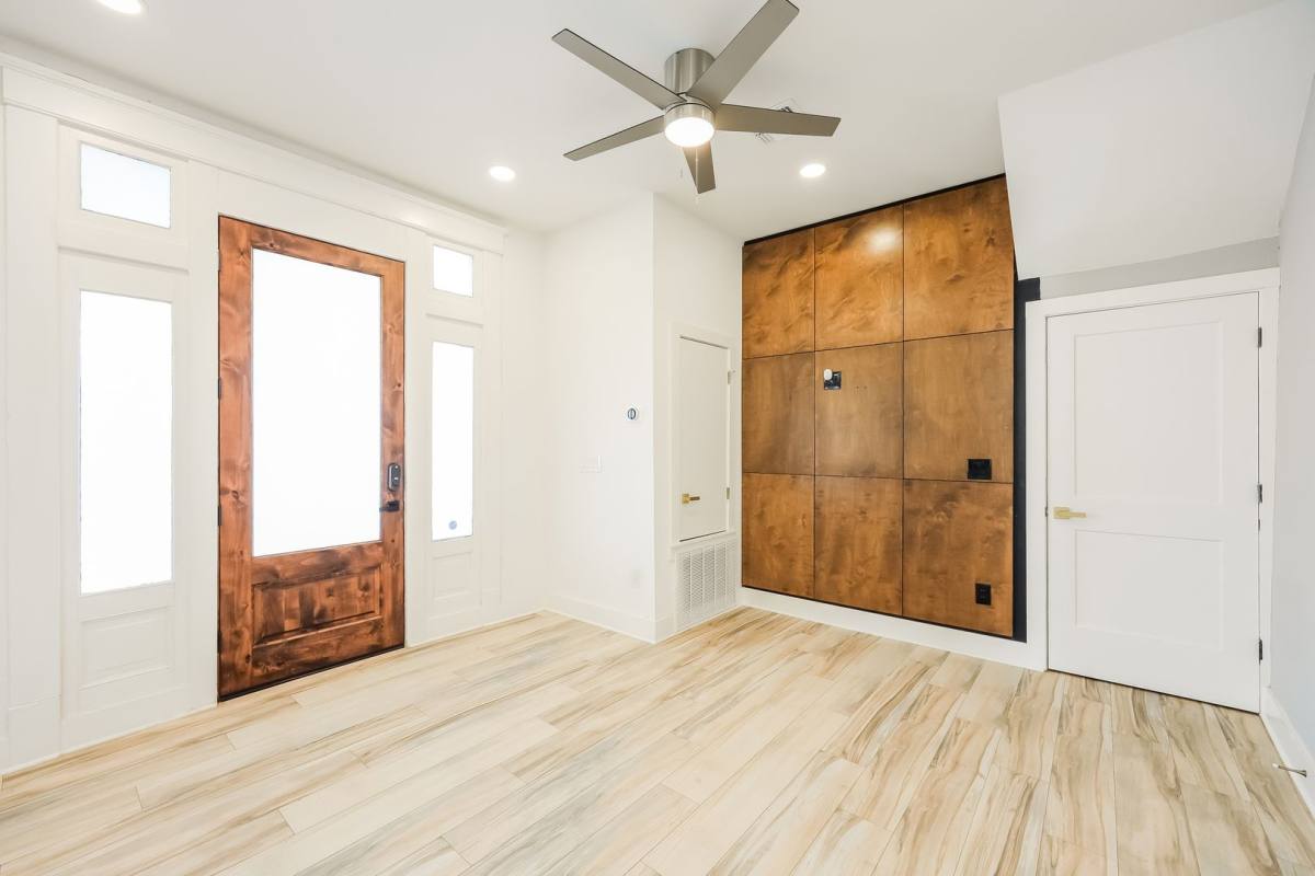 Apartment for rent at 120 E Magnolia, San Antonio, TX 78212