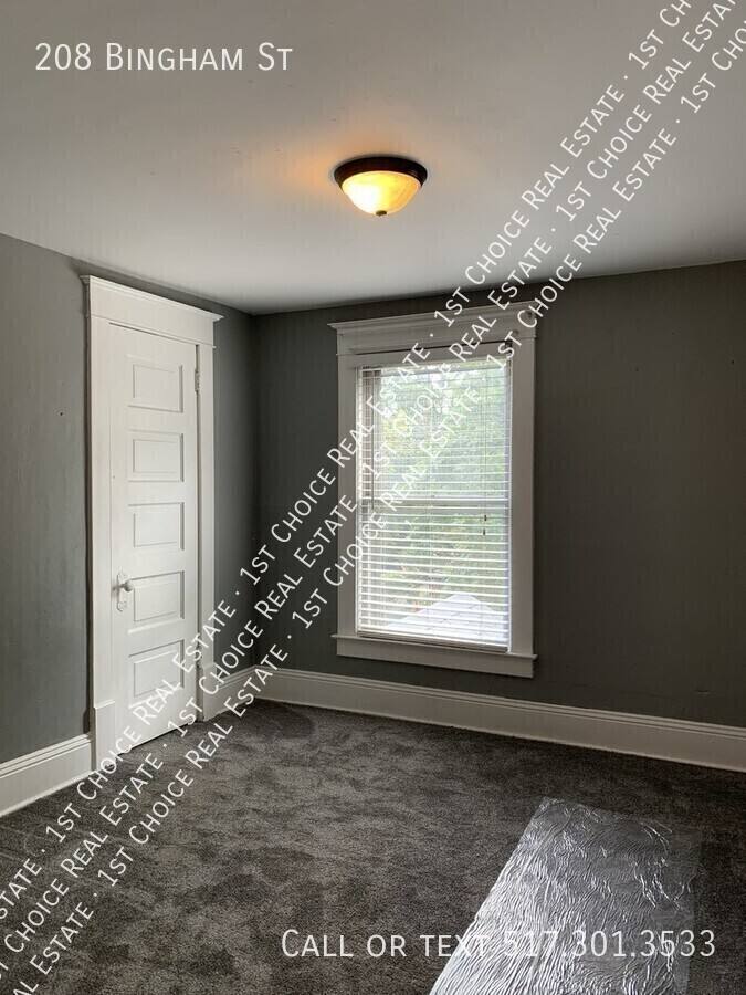 House for rent at 208 Bingham St, Lansing, MI 48912