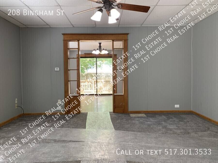 House for rent at 208 Bingham St, Lansing, MI 48912