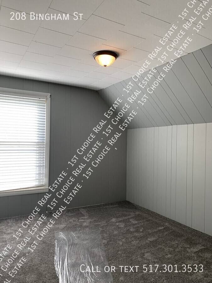 House for rent at 208 Bingham St, Lansing, MI 48912
