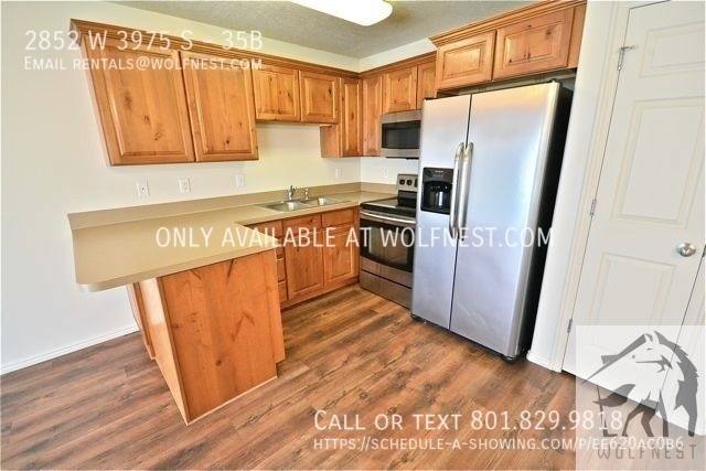 Townhouse for rent at 2852 W 3975 S #35B, Ogden, UT 84401
