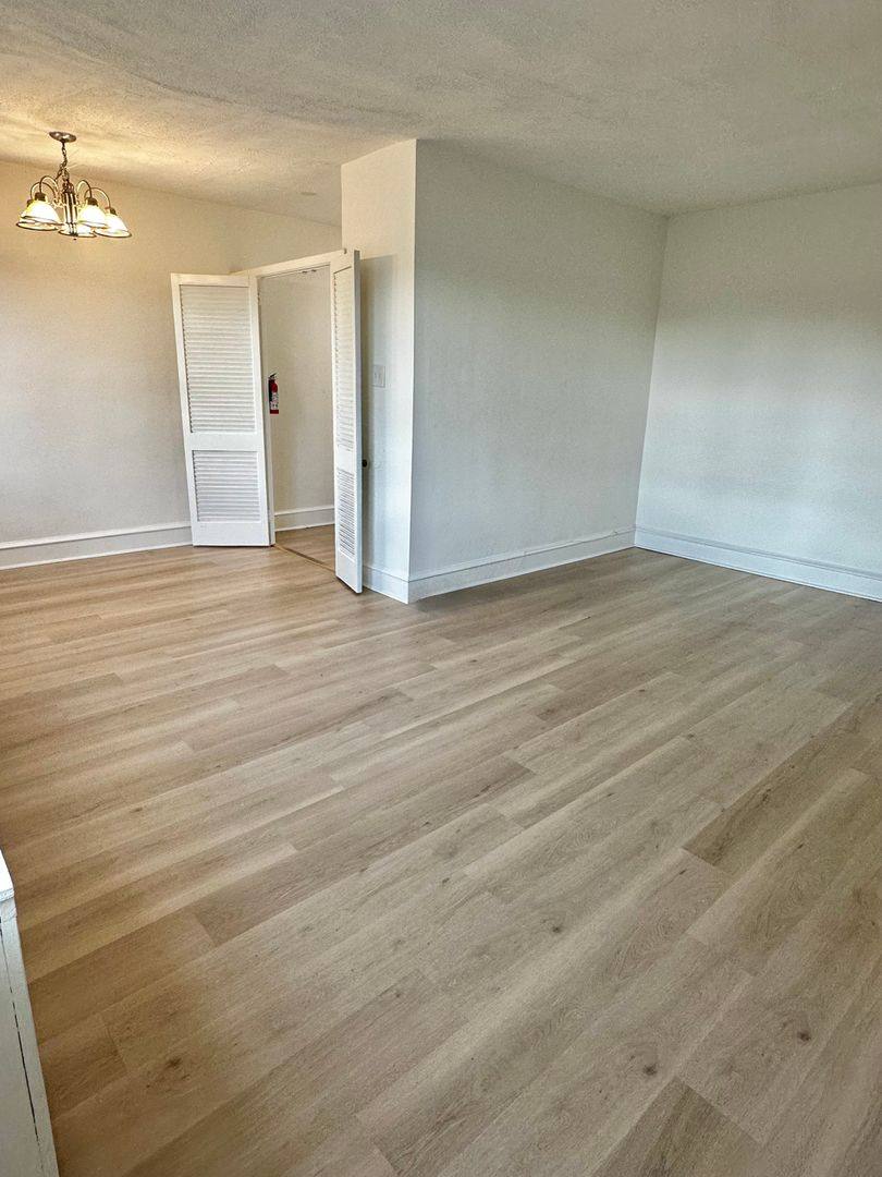 Apartment for rent at 260 N Wycombe Ave, Lansdowne, PA 19050
