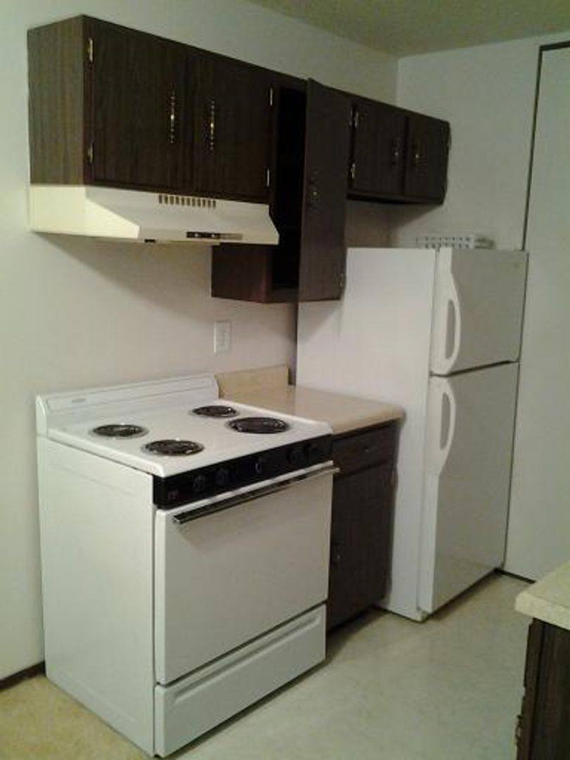 Apartment for rent at 333 W State St, Mason City, IA 50401