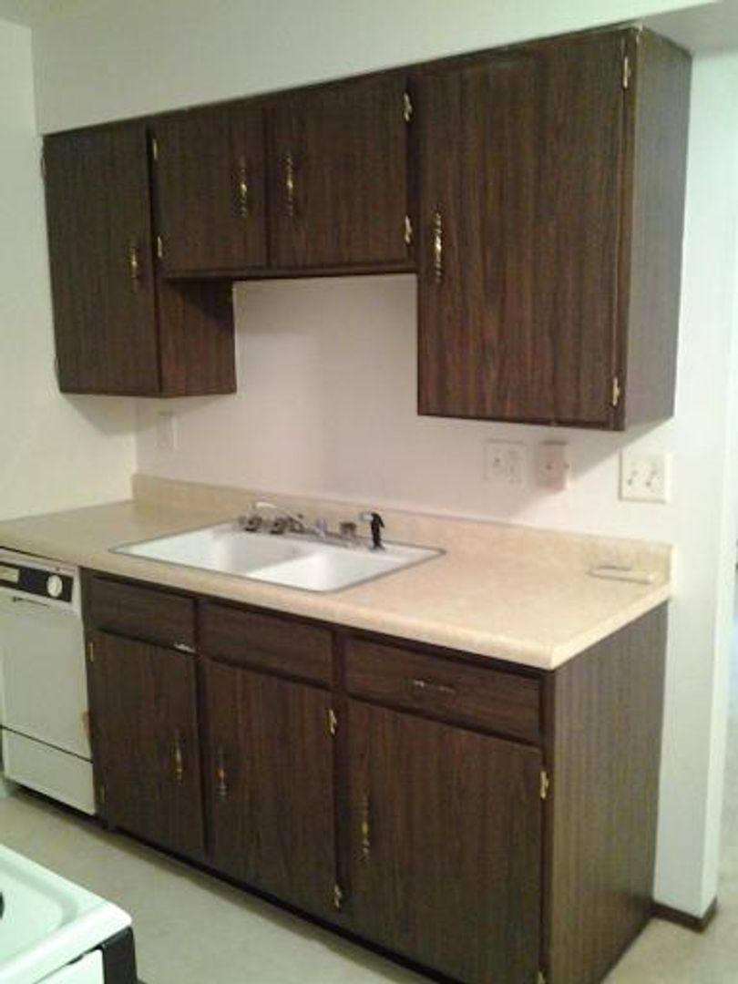 Apartment for rent at 333 W State St, Mason City, IA 50401