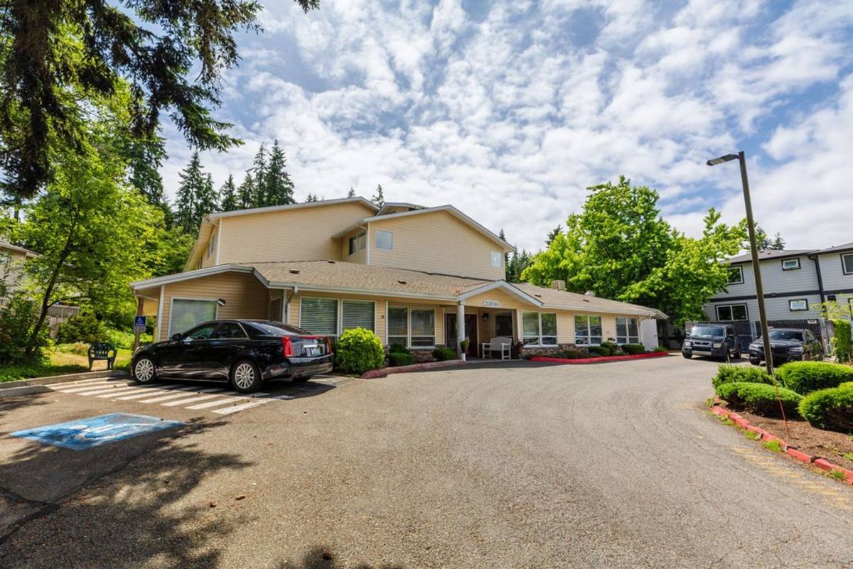Apartment for rent at 22816 Y, Edmonds, WA 98020
