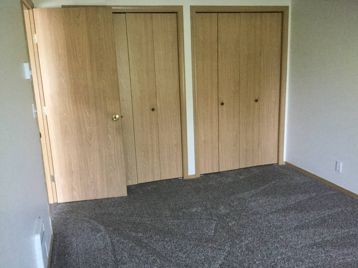Apartment for rent at 438 NW 17th St, Redmond, OR 97756