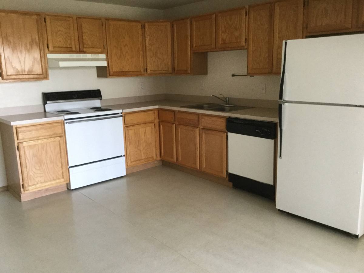 Apartment for rent at 438 NW 17th St, Redmond, OR 97756
