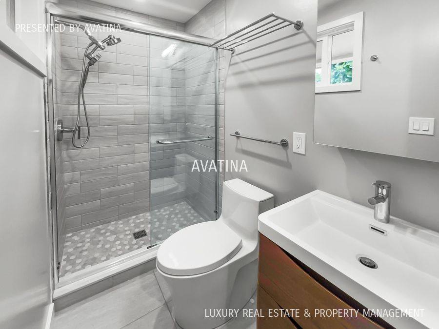 House for rent at 244 Kapili St, Honolulu, HI 96815