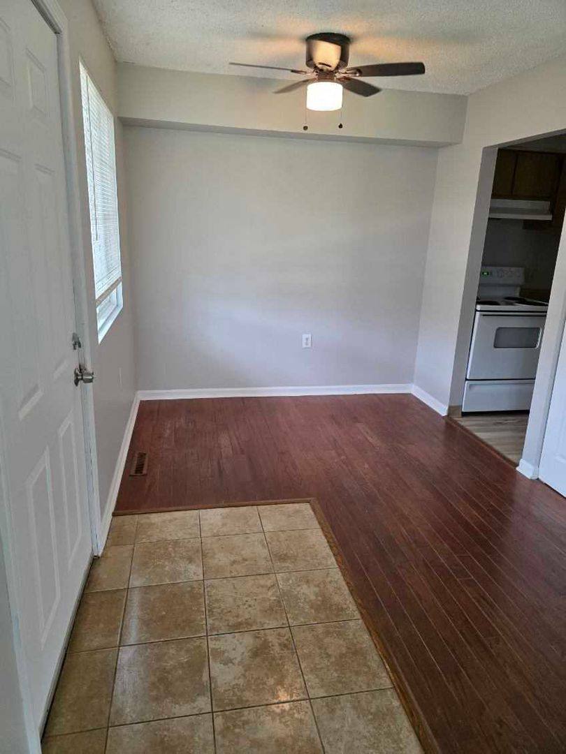 Apartment for rent at 6063 Briarcliff Path, Kalamazoo, MI 49009