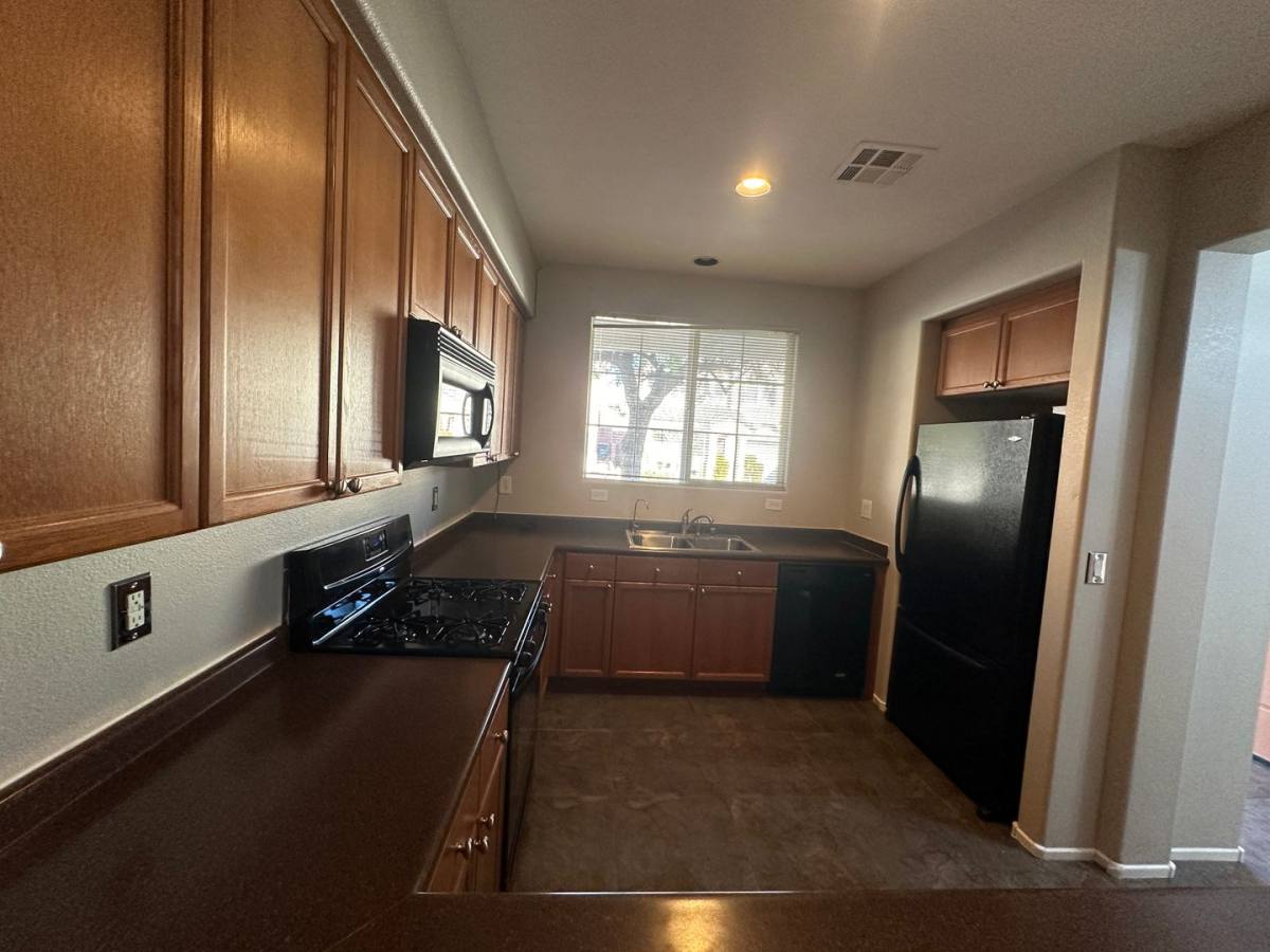 House for rent at 10573 Danielson Ave, Las Vegas, NV 89129