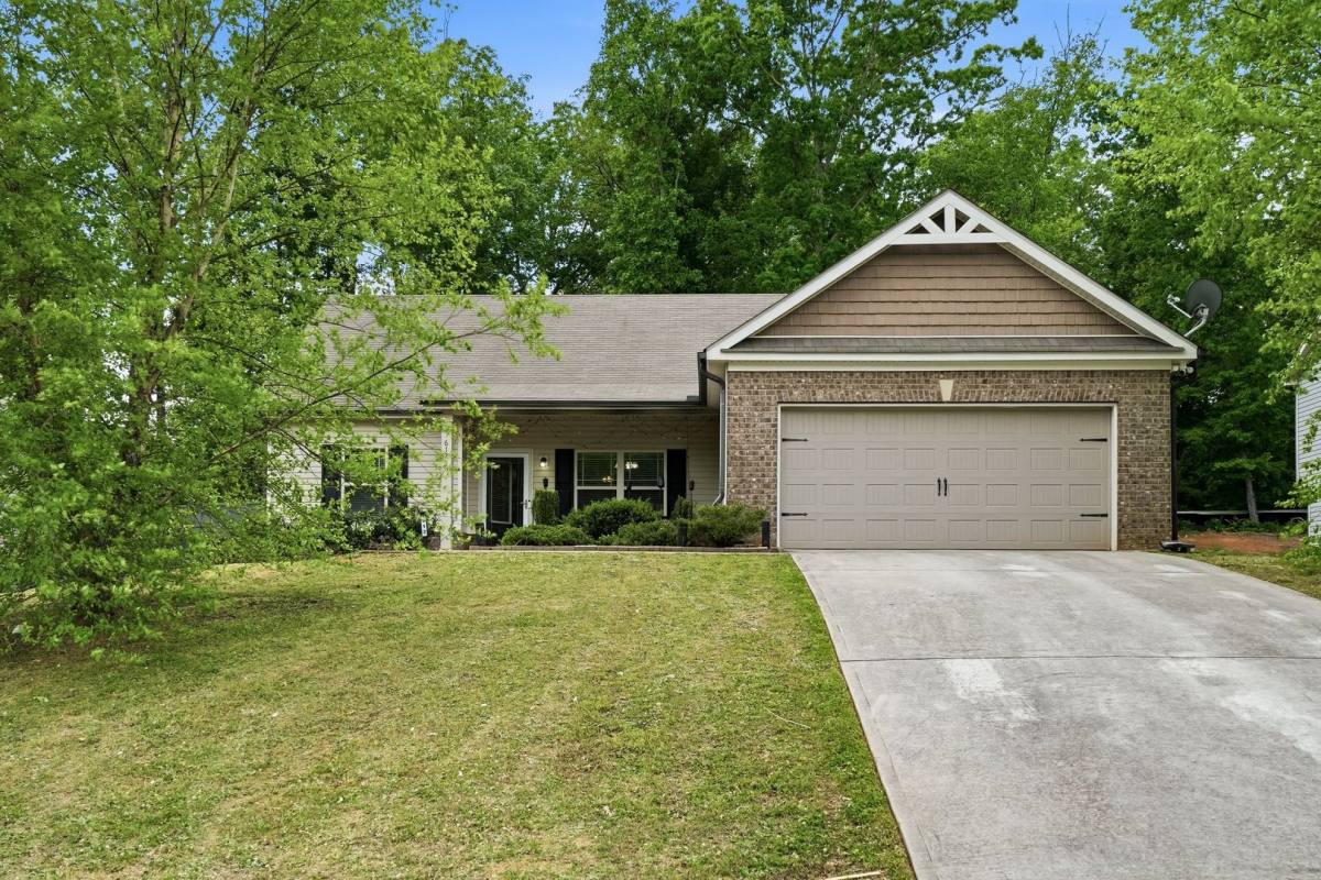 House for rent at 612 Stevens Place, McDonough, GA 30252