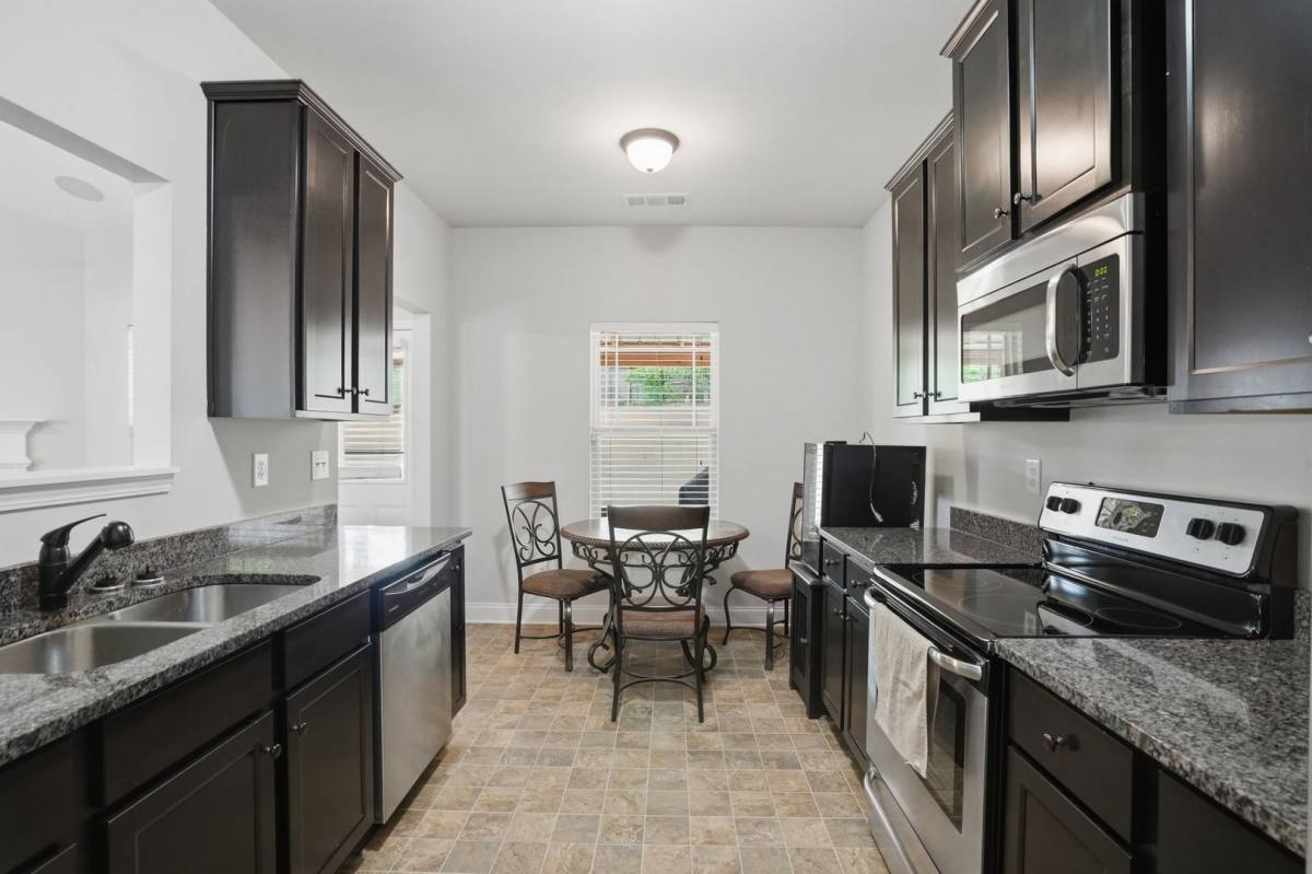 House for rent at 612 Stevens Place, McDonough, GA 30252