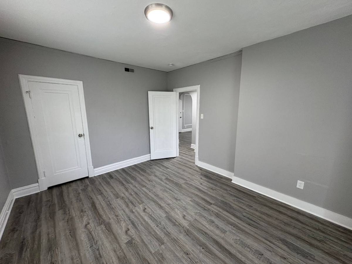 Apartment for rent at 5345 Cabanne Ave, Saint Louis, MO 63112