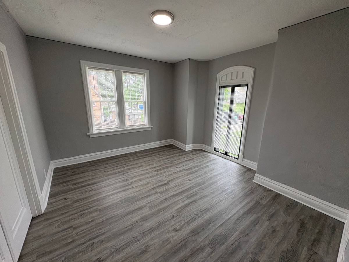 Apartment for rent at 5345 Cabanne Ave, Saint Louis, MO 63112
