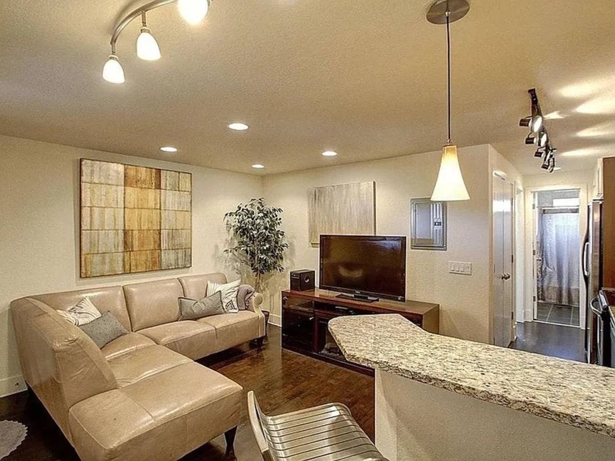 Condo for rent at 120 S Pennsylvania St #304, Denver, CO 80209